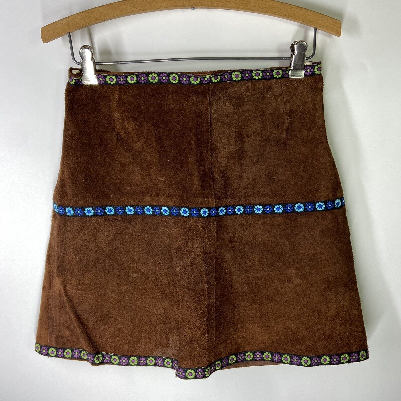 True Vintage 70s Small? Floral Trim Suede Leather Brown Mini Boho Hippie Skirt - Fresh Stock Dated March 2026