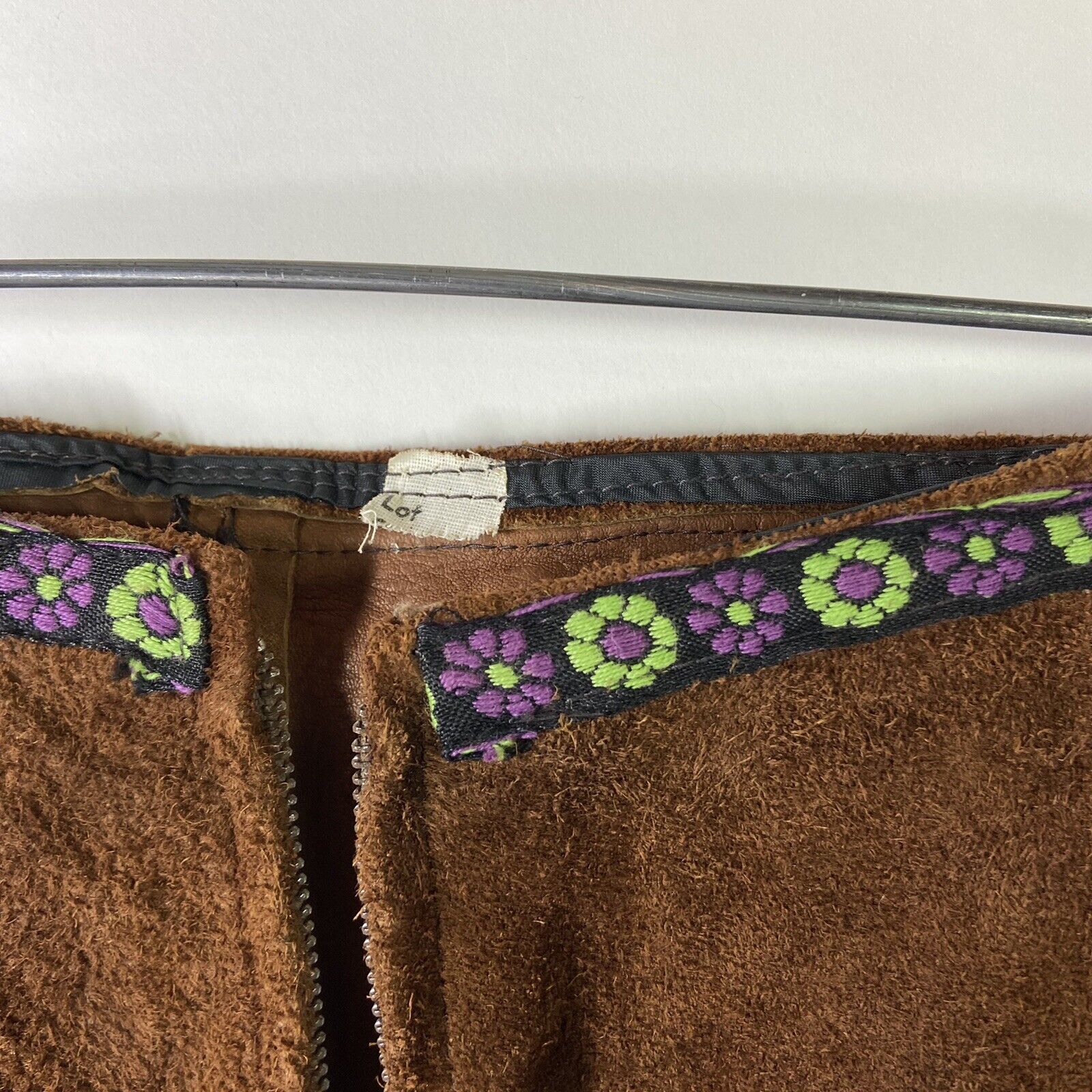 True Vintage 70s Small? Floral Trim Suede Leather Brown Mini Boho Hippie Skirt - Fresh Stock Dated March 2026