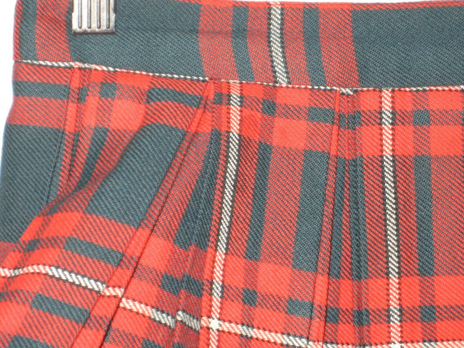 Vtg 60s COURTELLE RED WOOL TARTAN PLAID PLEATED MINI SKIRT XS 24