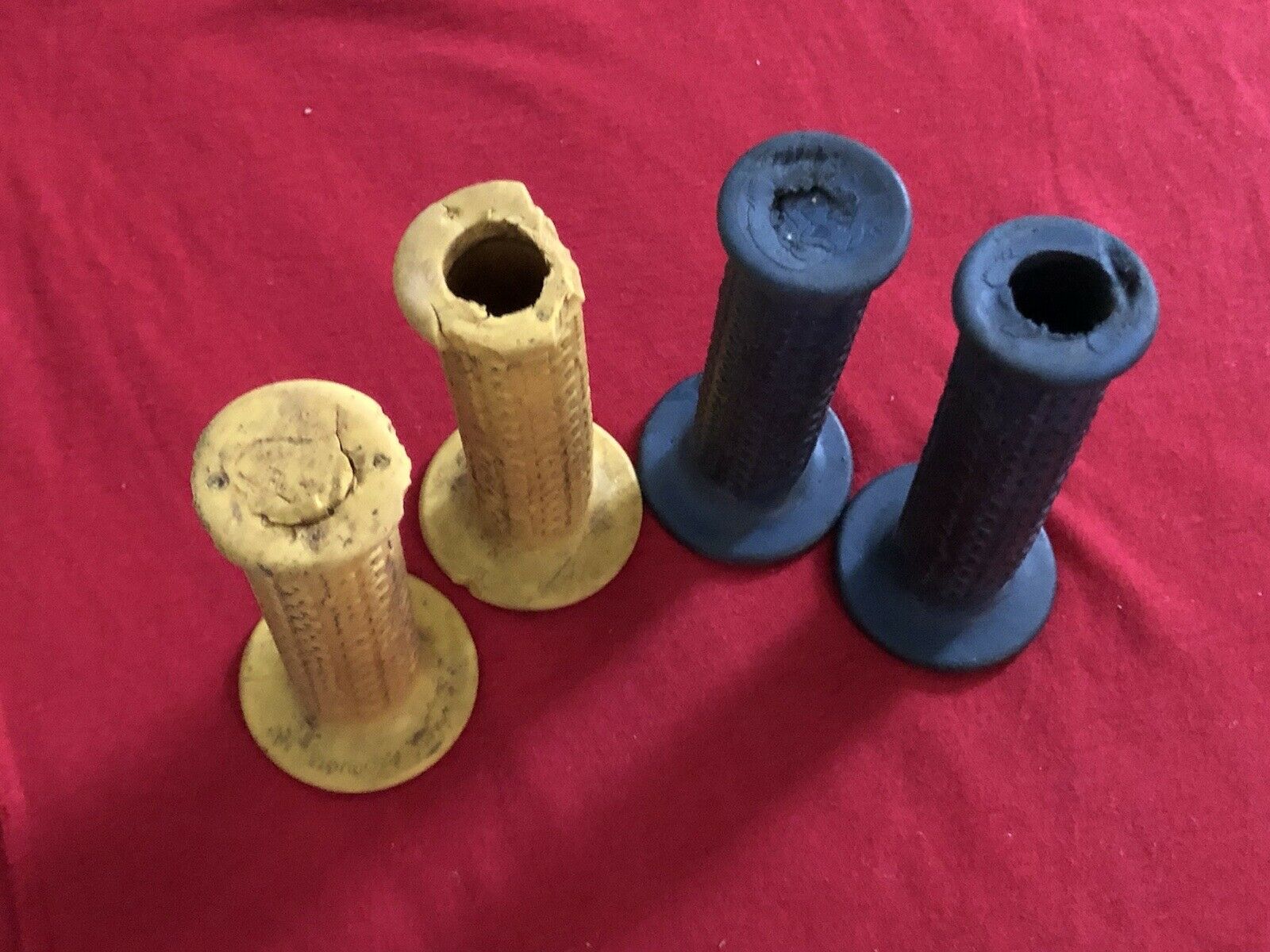 ORIGINAL MONGOOSE GRIPS YELLOW BLUE OLD SCHOOL BMX - Fresh Stock Dated December 2025