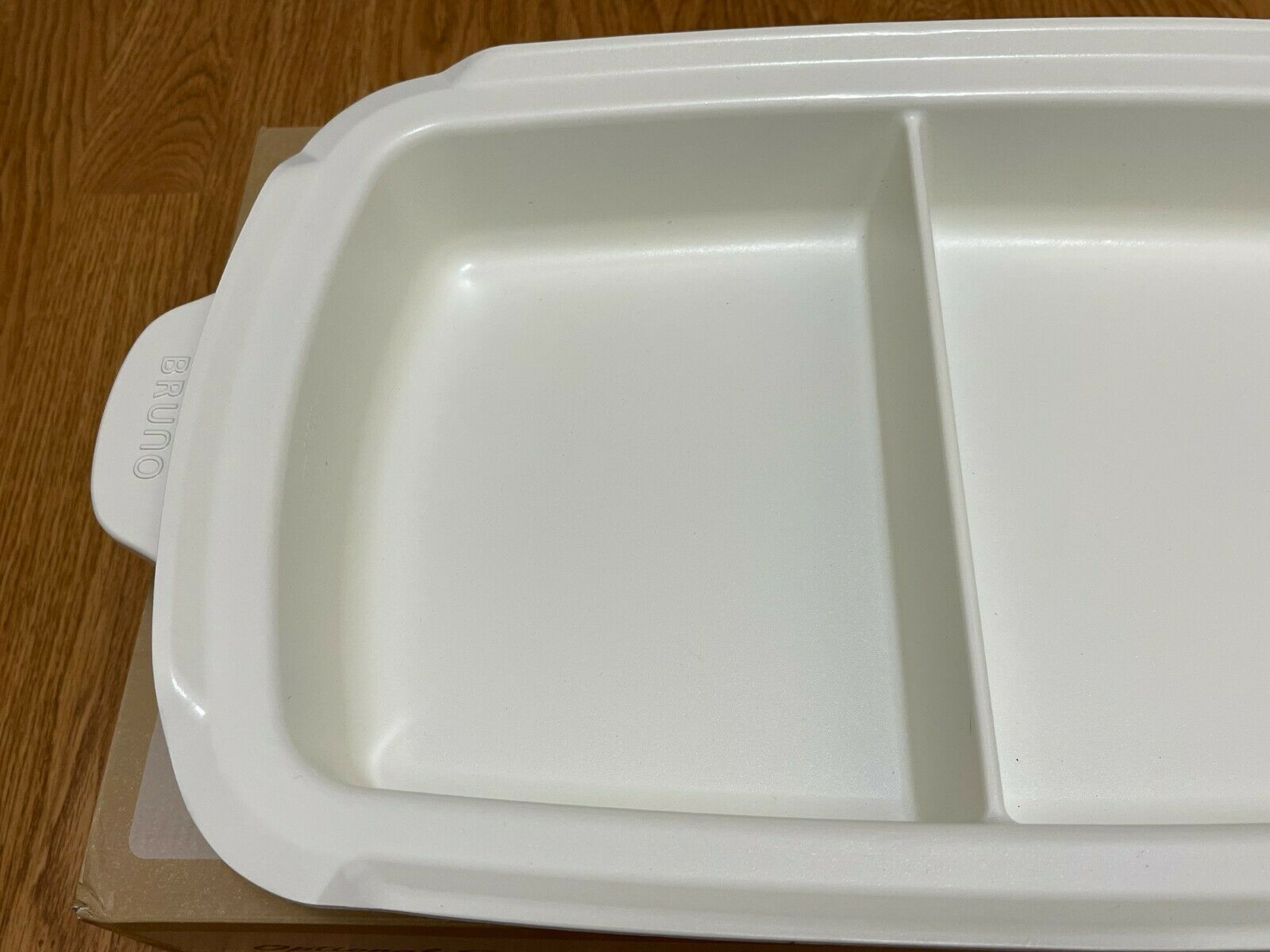 BRUNO Hot Plate Grande Partition Pot / Split Pot BOE026 NABE -New- Open Box - Fresh Stock Dated December 2025