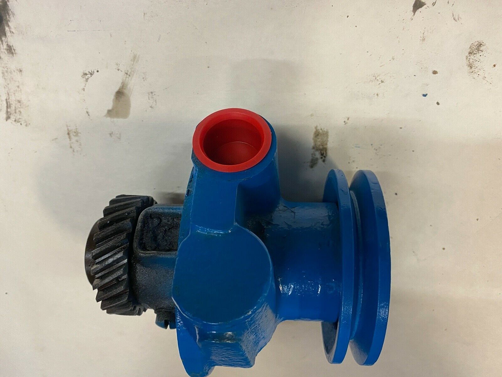 Atomic 4 Drive Assembly for Alternator 261266 Accessory Drive Used / Good Condit - Fresh Stock Dated February 2026