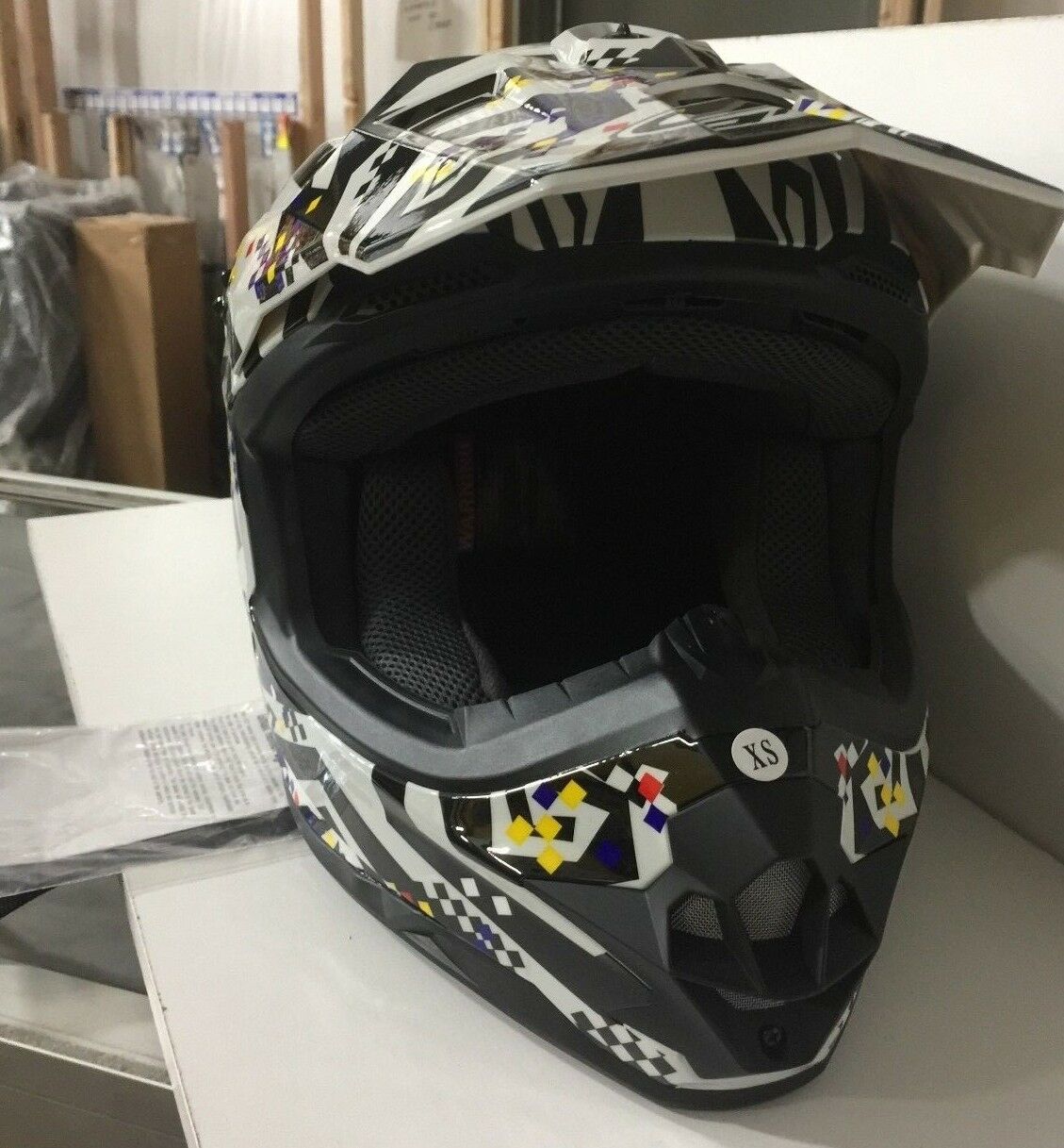 GMAX 76X Crazy G Helmet Motocross Helmet XS***FREE SHIPPING*** - Fresh Stock Dated February 2026