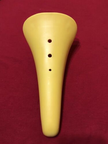 UNUSED AEROMAX AERO YELLOW SEAT OLD SCHOOL BMX - Fresh Stock Dated December 2025