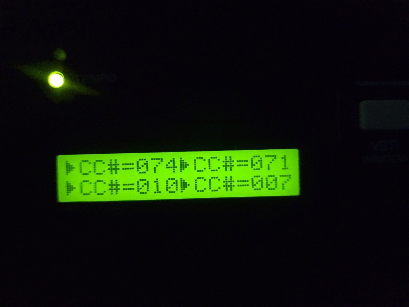 YAMAHA KX-61 61-Key USB MIDI Controller Keyboard - Fresh Stock Dated February 2026