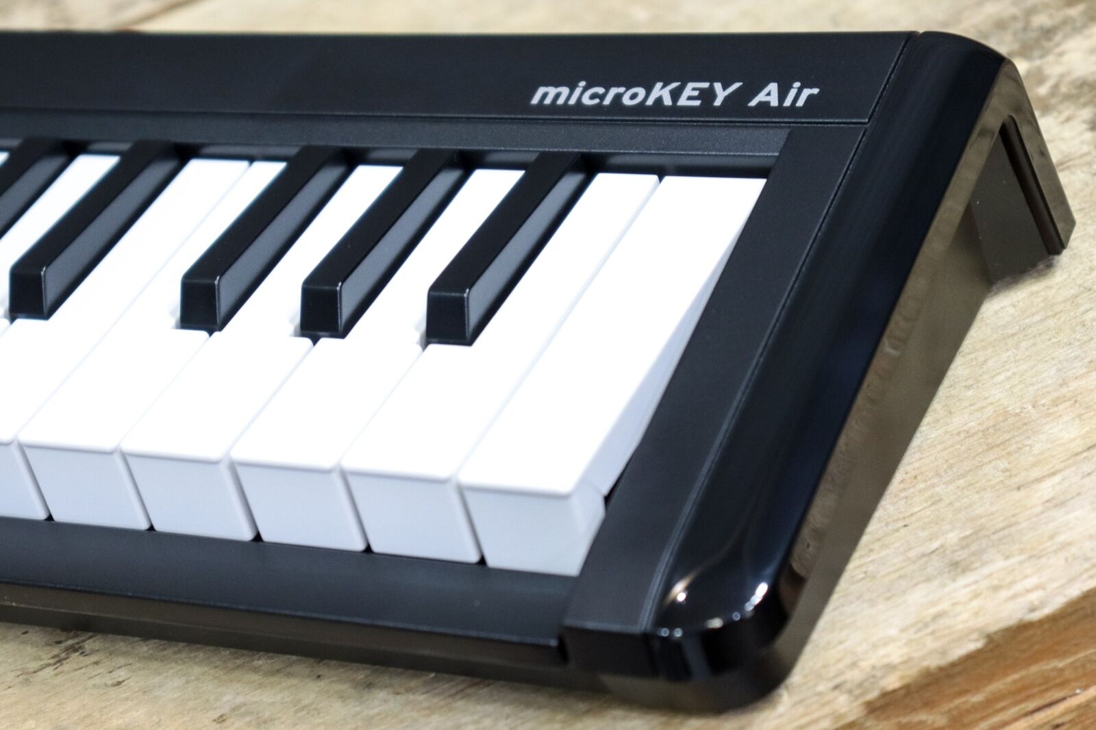 Korg microKEY Air-49 Bluetooth MIDI Keyboard 49-Key USB Controller w/Box #012669 - Fresh Stock Dated February 2026