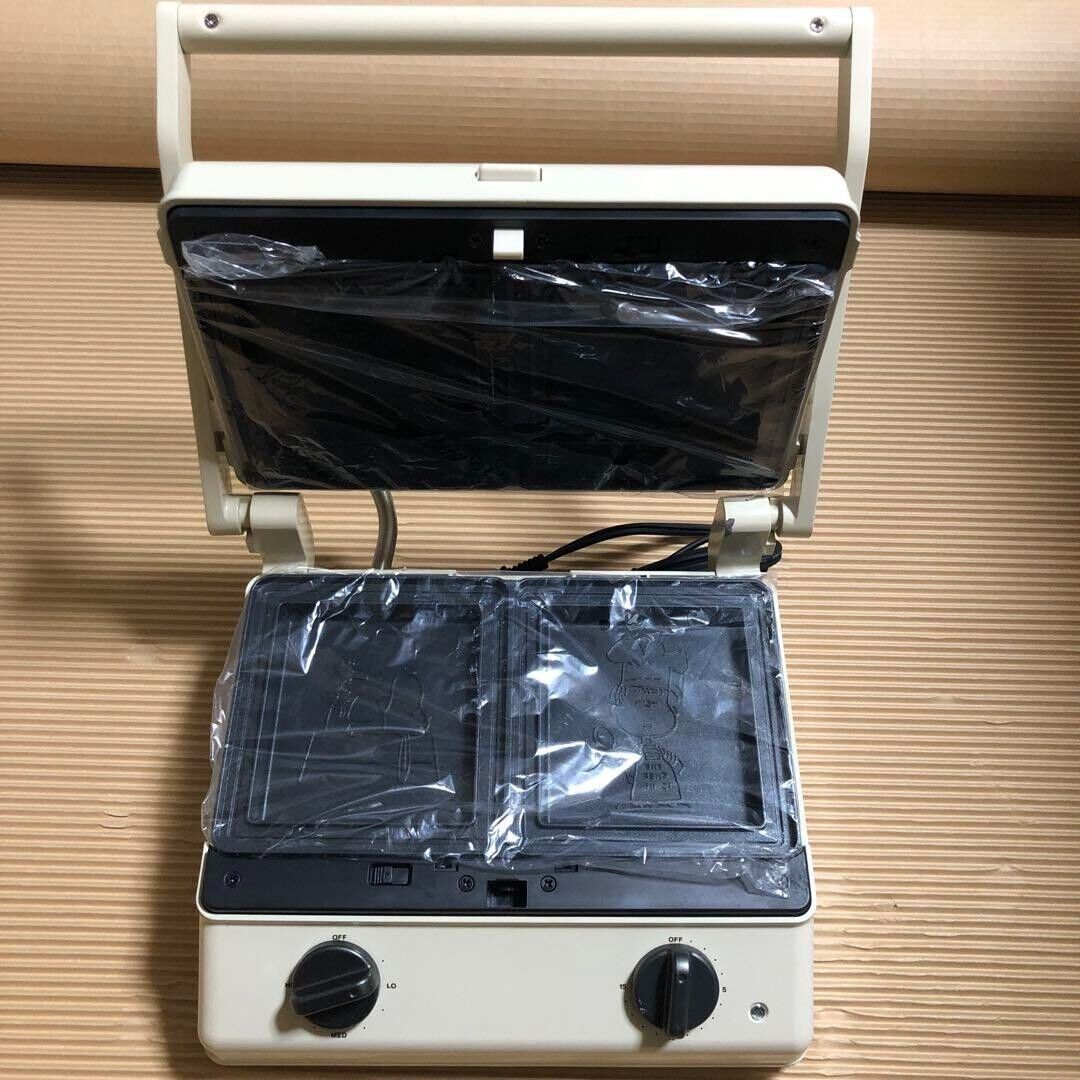 BRUNO Hot Sand Maker Snoopy PEANUTS Grilled sandwich maker double toaster NEW - Fresh Stock Dated February 2026
