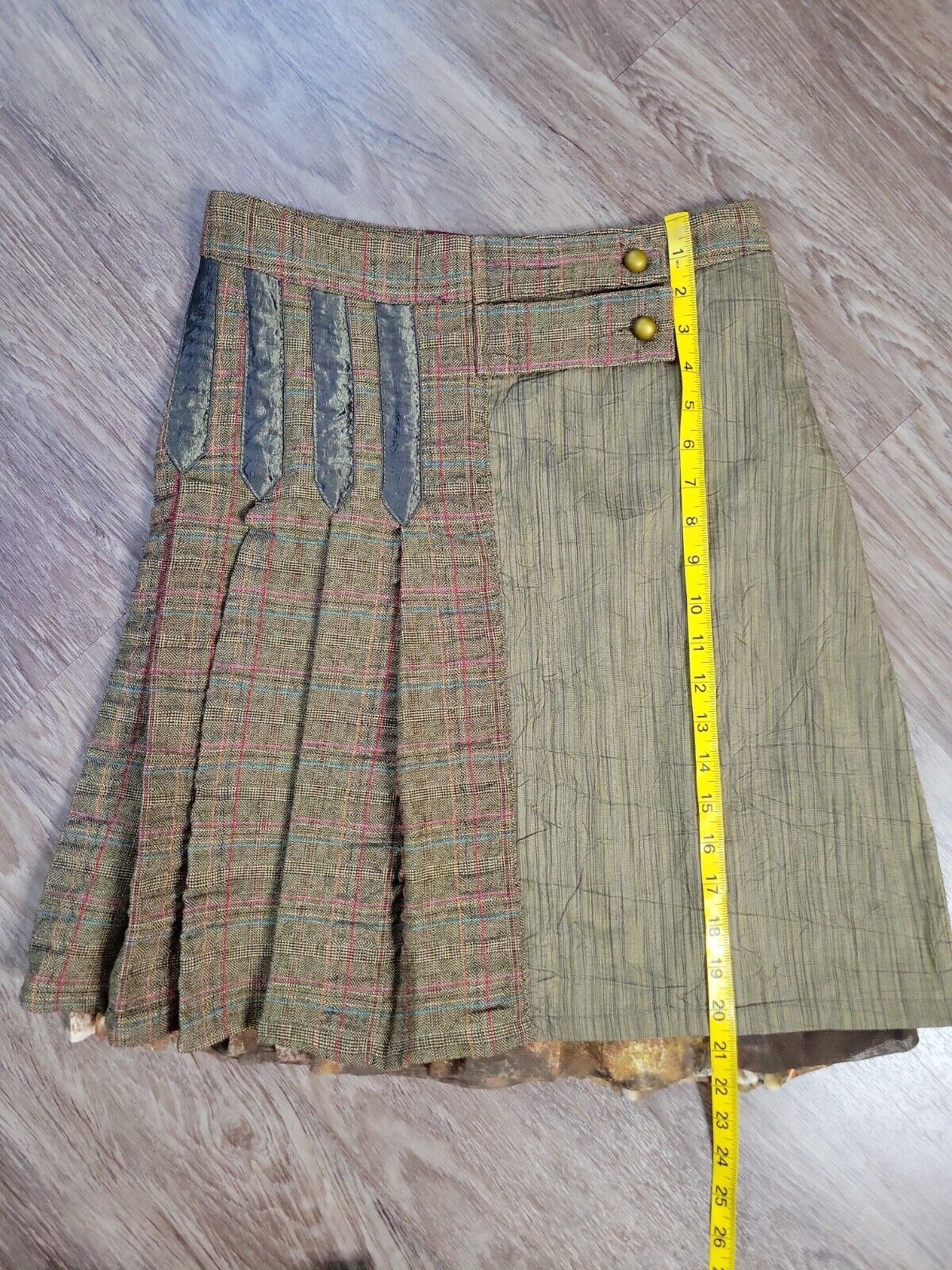NWT Legatte Jeans Vintage Green Virgin Wool Tweed Pleated Skirt Italian Made SM - Fresh Stock Dated March 2026
