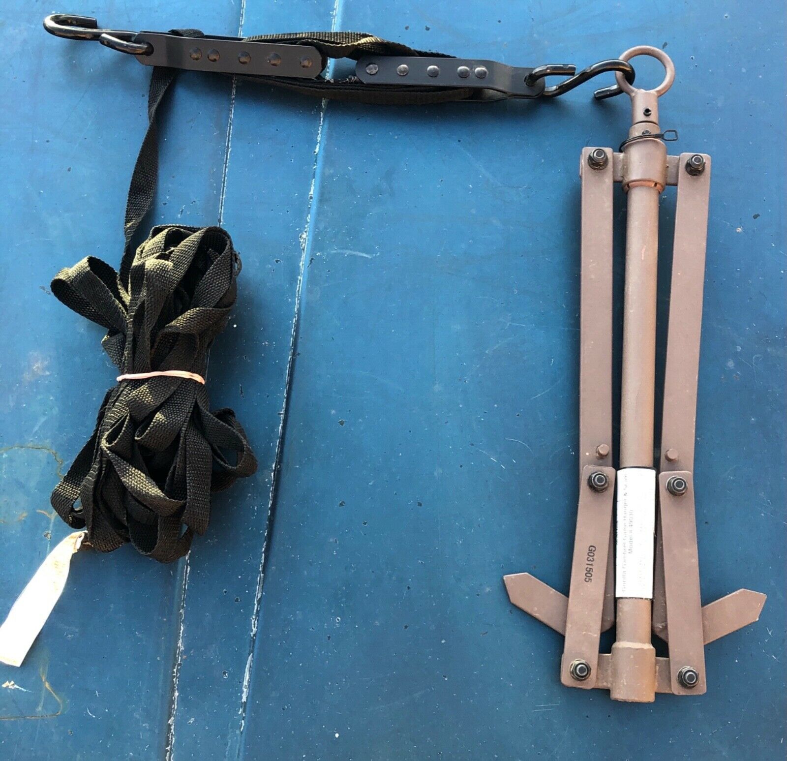 Game Hanger Scale Gorilla Gambrel model 49030 weighs 340 pounds, HUNTING - Fresh Stock Dated December 2025