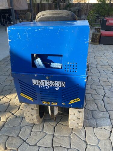 National 5700  Ride on Floor , Tile Scraper /Stripper. - Fresh Stock Dated December 2025