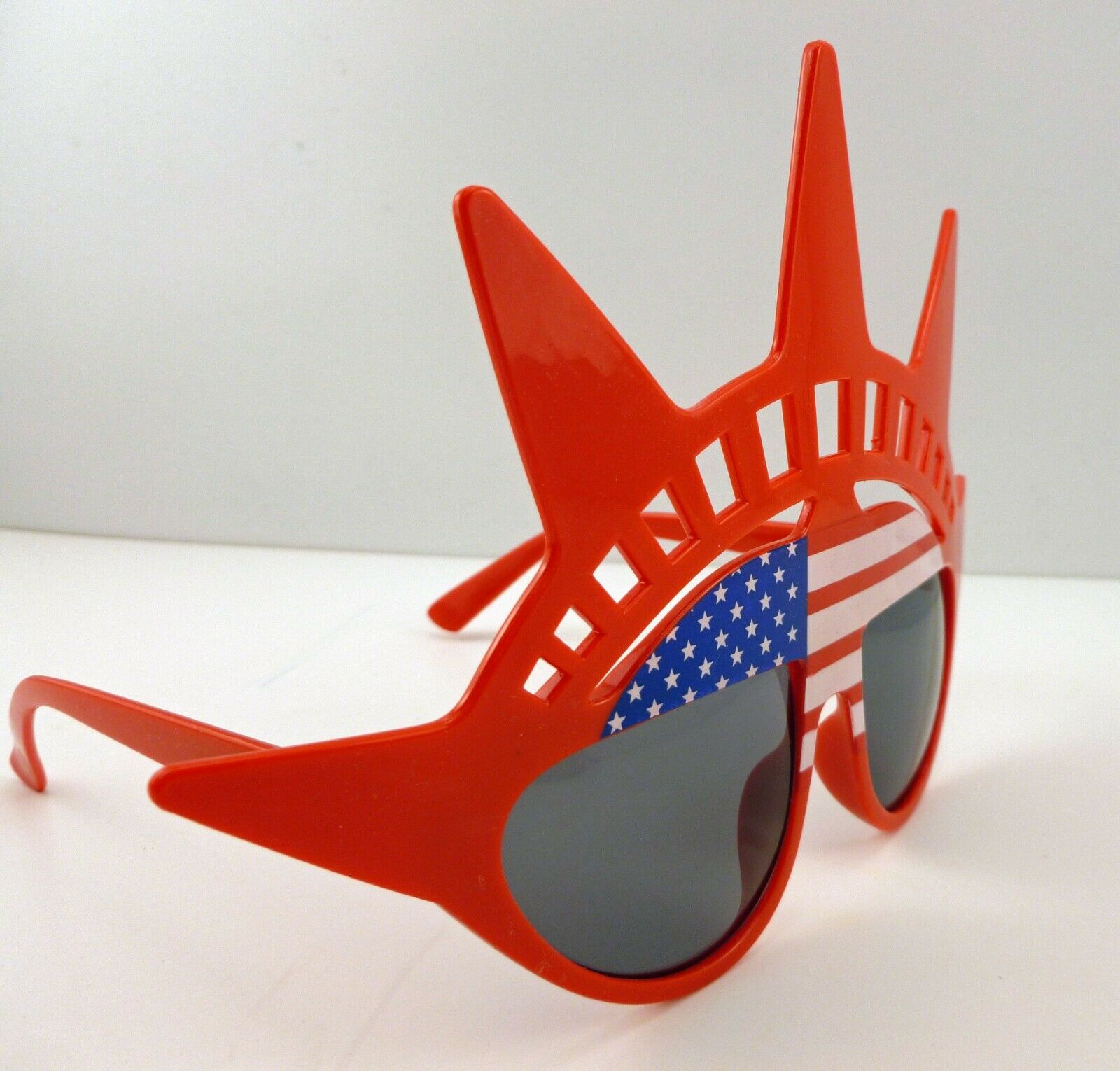 Patriotic Statue of Liberty American Sun Glasses Lot of 4 - Fresh Stock Dated December 2025