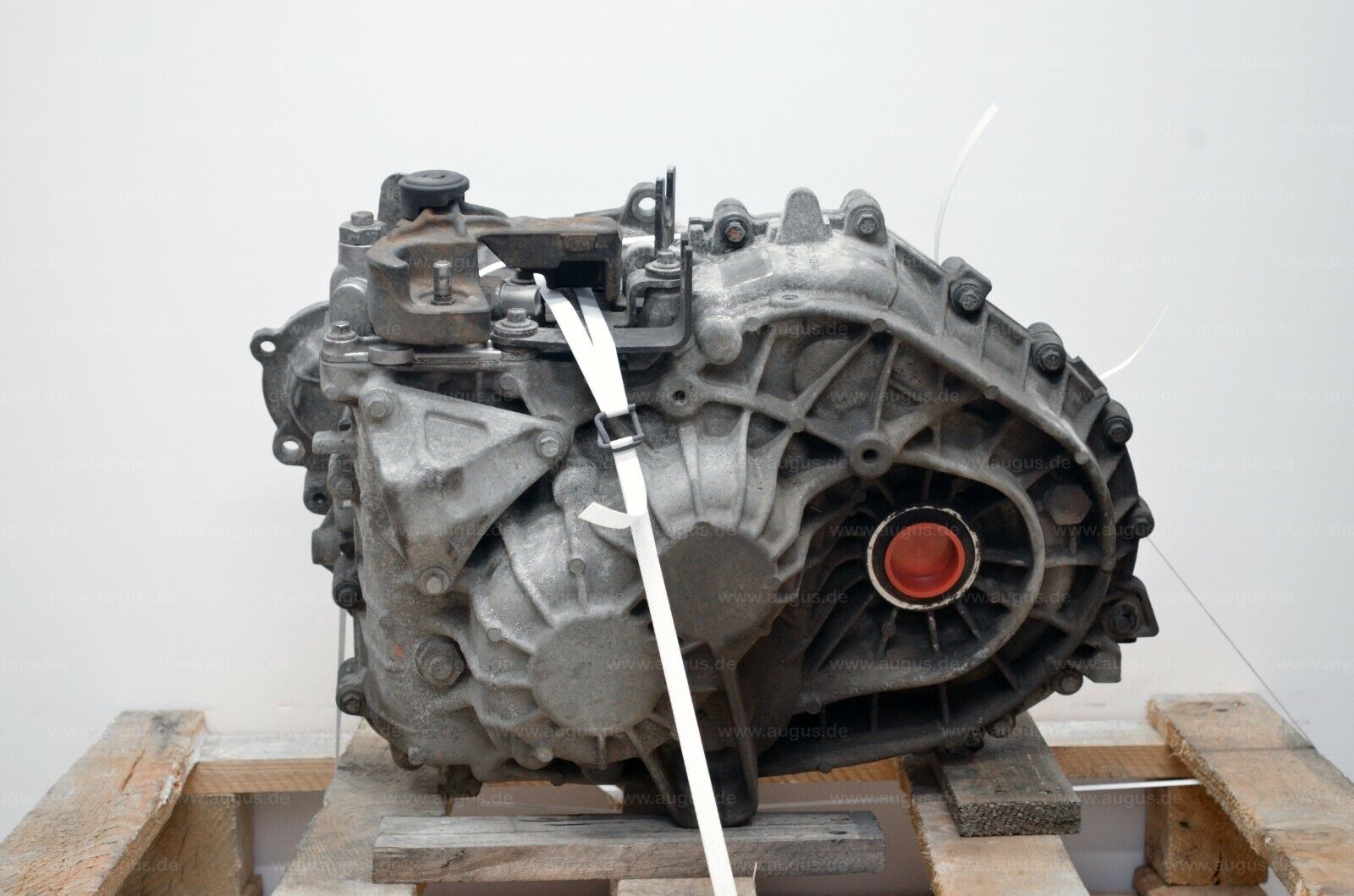 Volvo Manual Transmission M66 36010332 2018 28.968 Km - Fresh Stock Dated February 2026