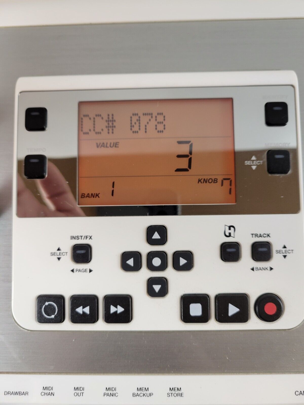 M-AUDIO Axiom AIR 25 Premium Keyboard and Pad Controller  Free Shipping! - Fresh Stock Dated February 2026