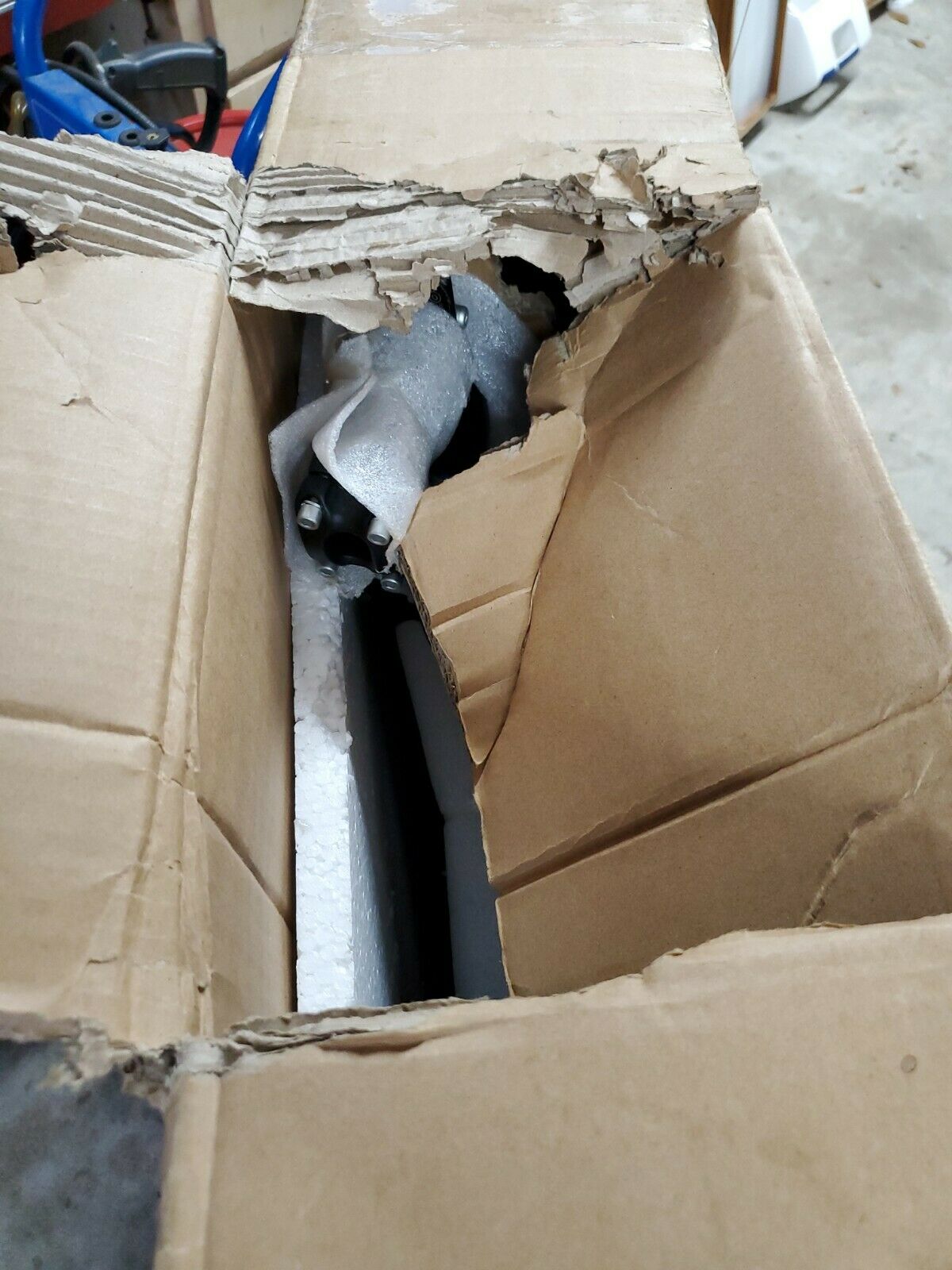 ADAMANT Hydrorush H7 Mountain Bike in box - Fresh Stock Dated February 2026