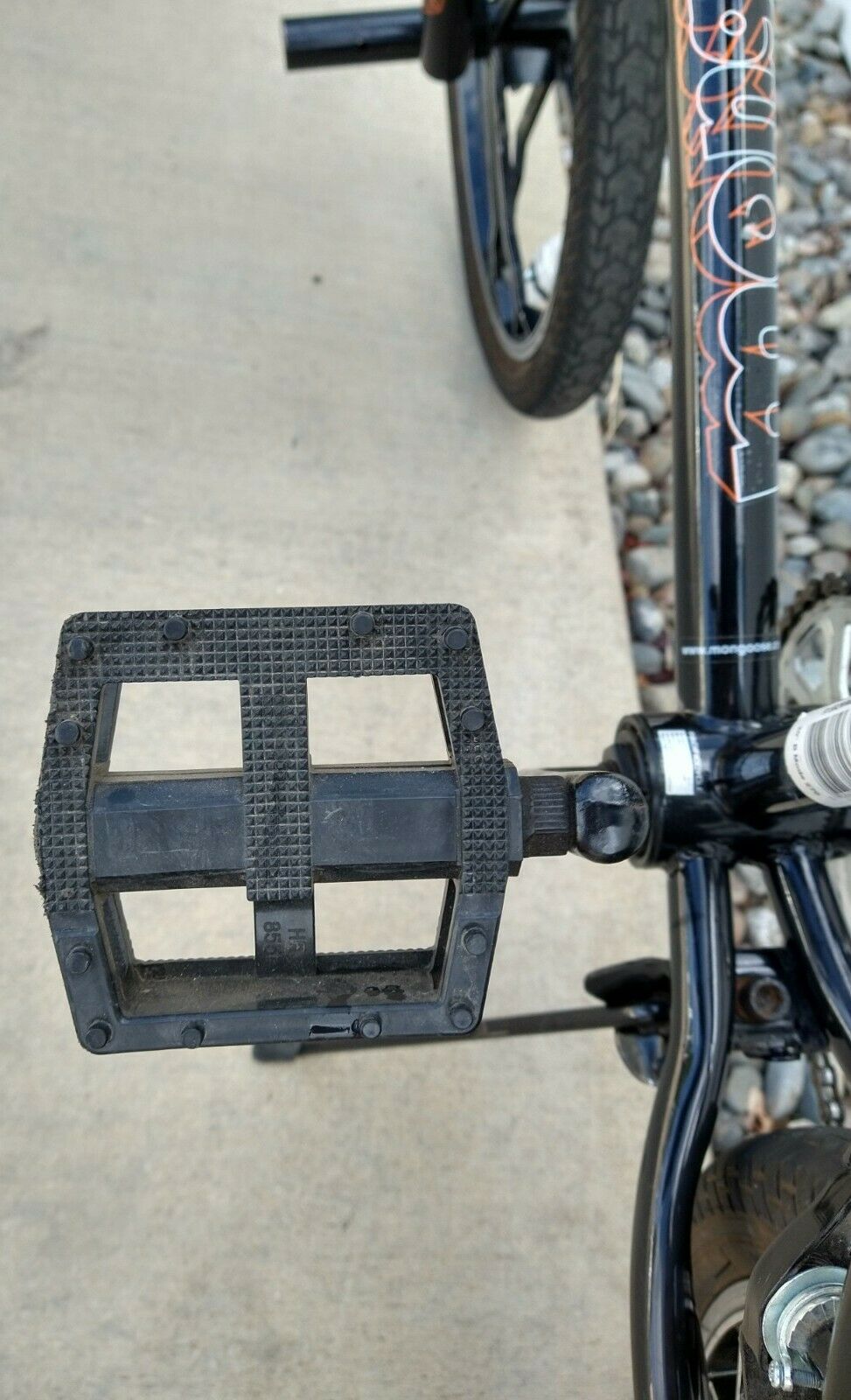 Mongoose Mode 270 BMX Freestyle Bike - Awesome condition! - Fresh Stock Dated February 2026