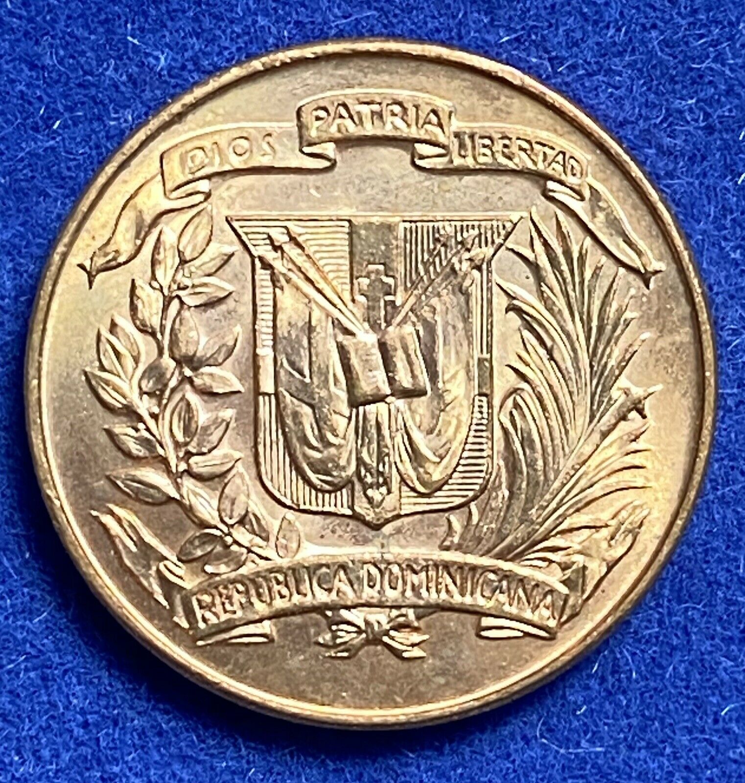DOMINICAN REPUBLIC 1 Un centavo 1957 Gem Red - Fresh Stock Dated December 2025