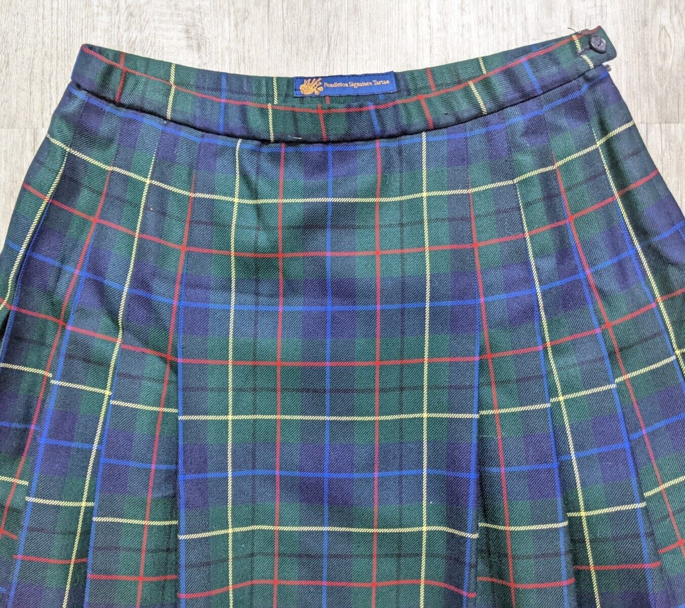 Vintage Pendleton Signature Tartan Pleated Skirt Size 14 Wool Green Plaid - Fresh Stock Dated March 2026