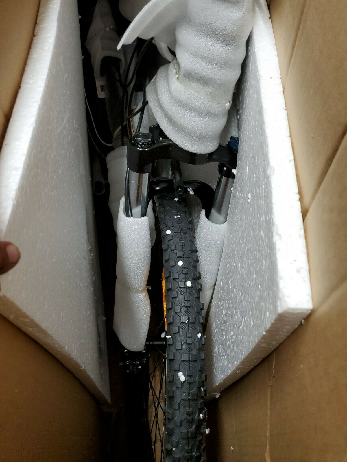 ADAMANT Hydrorush H7 Mountain Bike in box - Fresh Stock Dated February 2026