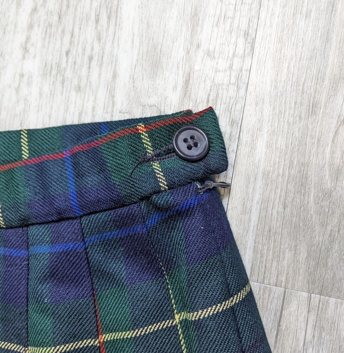 Vintage Pendleton Signature Tartan Pleated Skirt Size 14 Wool Green Plaid - Fresh Stock Dated March 2026