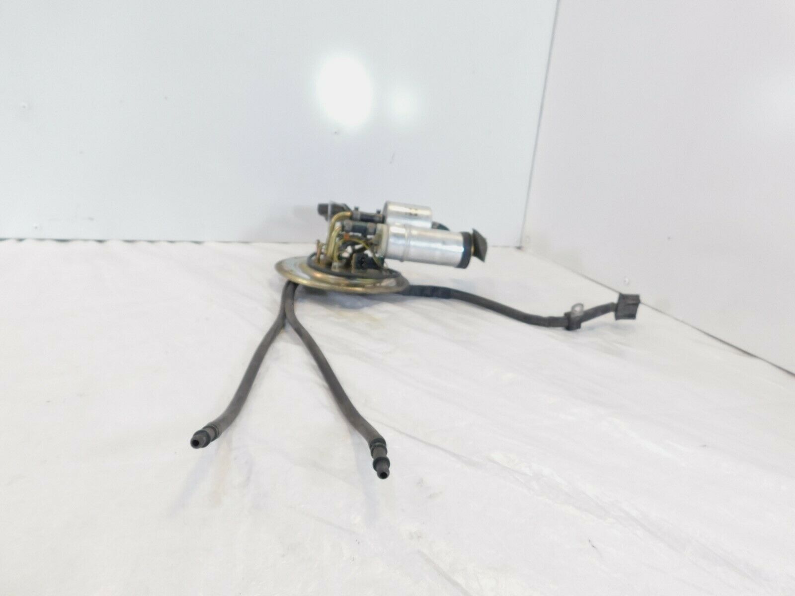 BMW R1100RT R1150RT Gas Petrol Fuel Tank Pump w/ Level Gauge & Hoses 16142306624 - Fresh Stock Dated February 2026