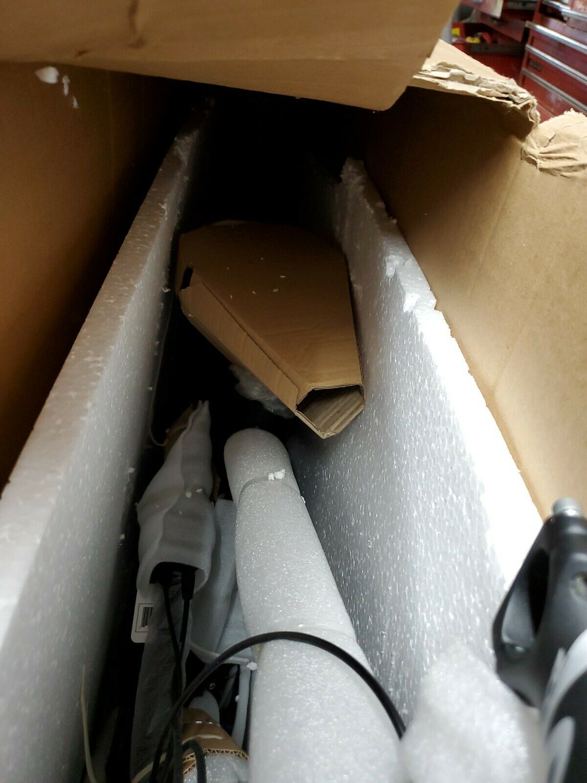 ADAMANT Hydrorush H7 Mountain Bike in box - Fresh Stock Dated February 2026