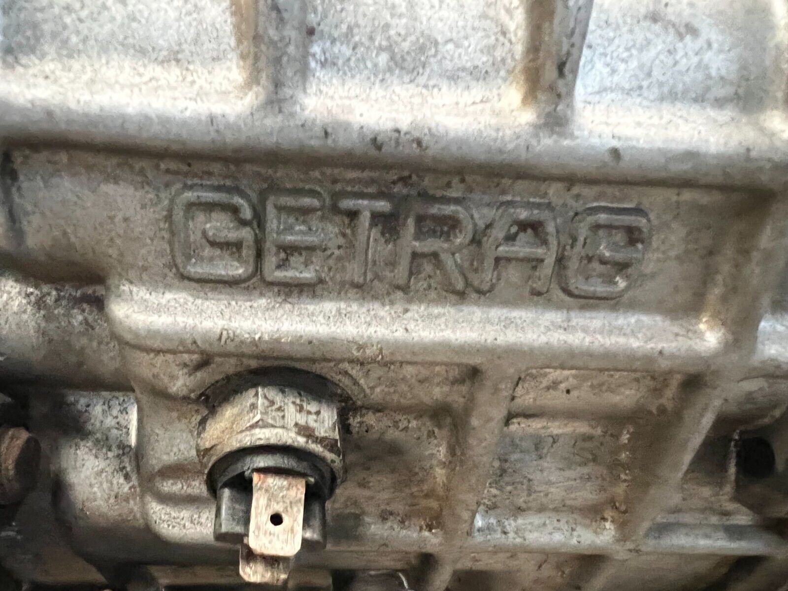 M30 Manual Transmission 4 Speed Gear Box GETRAG 262 BMW 1976 E3 3.3Li OEM #7628 - Fresh Stock Dated February 2026