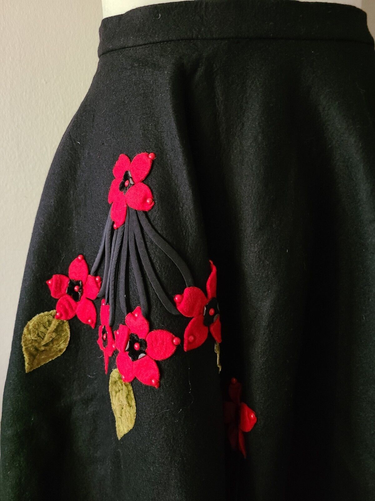 Vintage circle skirt, novelty print skirt - Fresh Stock Dated March 2026