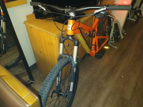 High End Full Suspension, great shape. 