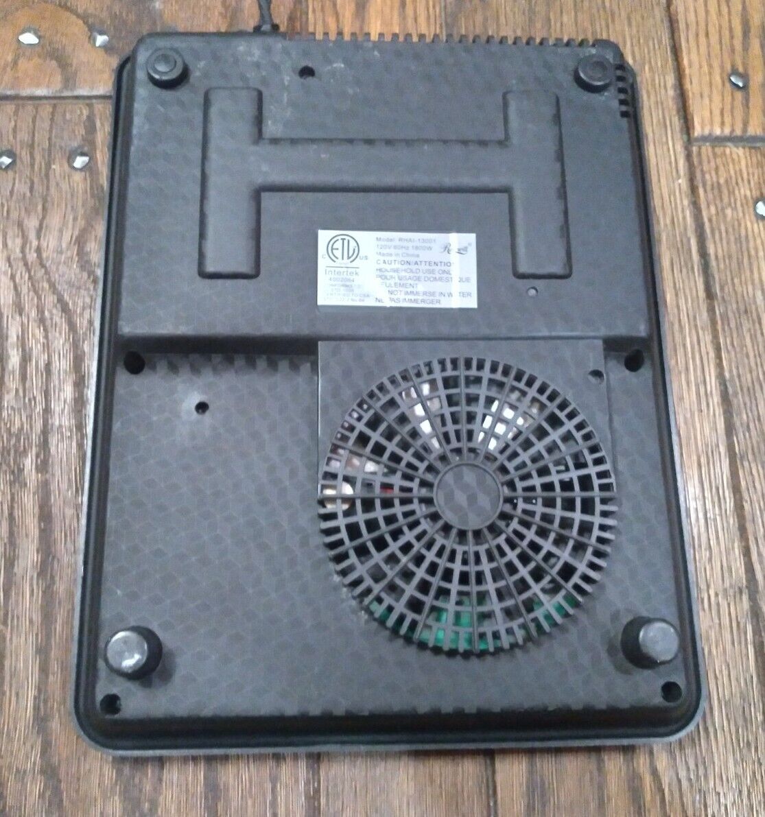 Rosewill RHAI13001 1800W Induction Cooker Black Hot Plate - Fresh Stock Dated February 2026