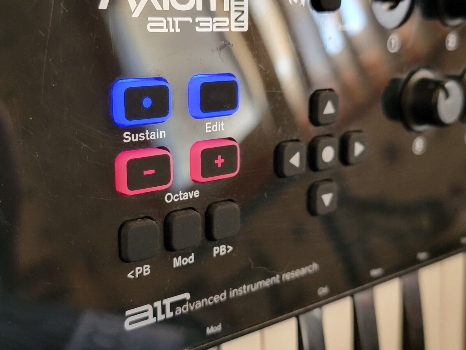 M-Audio Axiom AIR Mini - 32-Key - USB MIDI Keyboard + Drum Pad - Please Read - Fresh Stock Dated February 2026