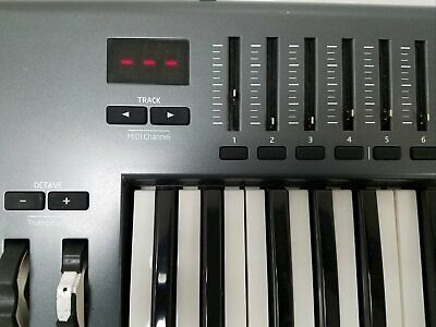 Novation Launchkey 61 USB MIDI Keyboard Controller - Fresh Stock Dated February 2026