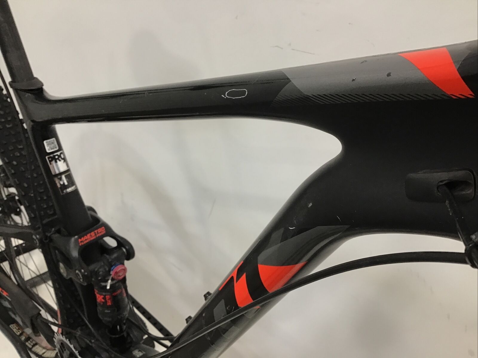 2018 Giant Anthem Advanced Pro 29 1 Mountain Bike Medium Carbon SRAM Eagle - Fresh Stock Dated February 2026