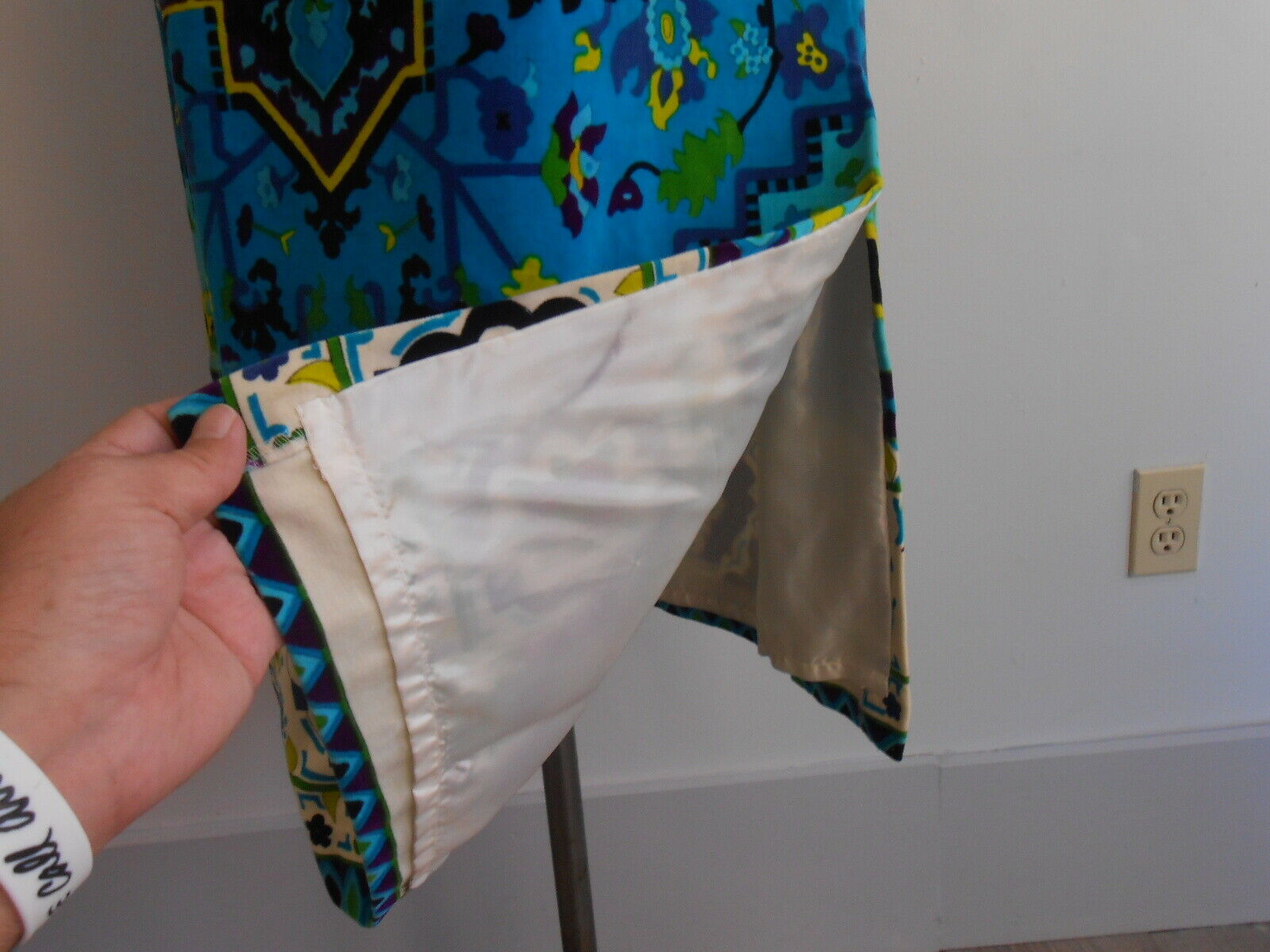 Vintage MR. DINO Multicolor Floral Geometric Print Velvet Maxi Skirt - Fresh Stock Dated February 2026