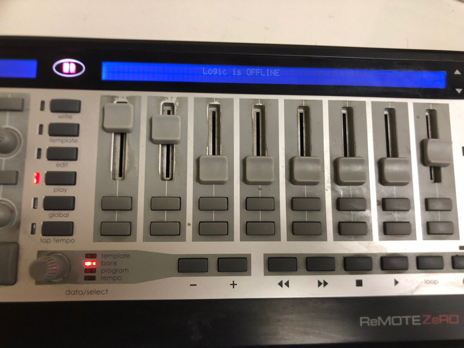 Novation Remote Zero SL Daw and Midi Controller PC/Mac-USB/MIDI - UNTESTED - Fresh Stock Dated February 2026