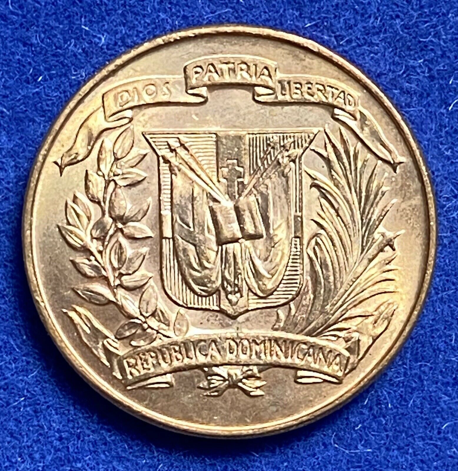 DOMINICAN REPUBLIC 1 Un centavo 1957 Gem Red - Fresh Stock Dated December 2025