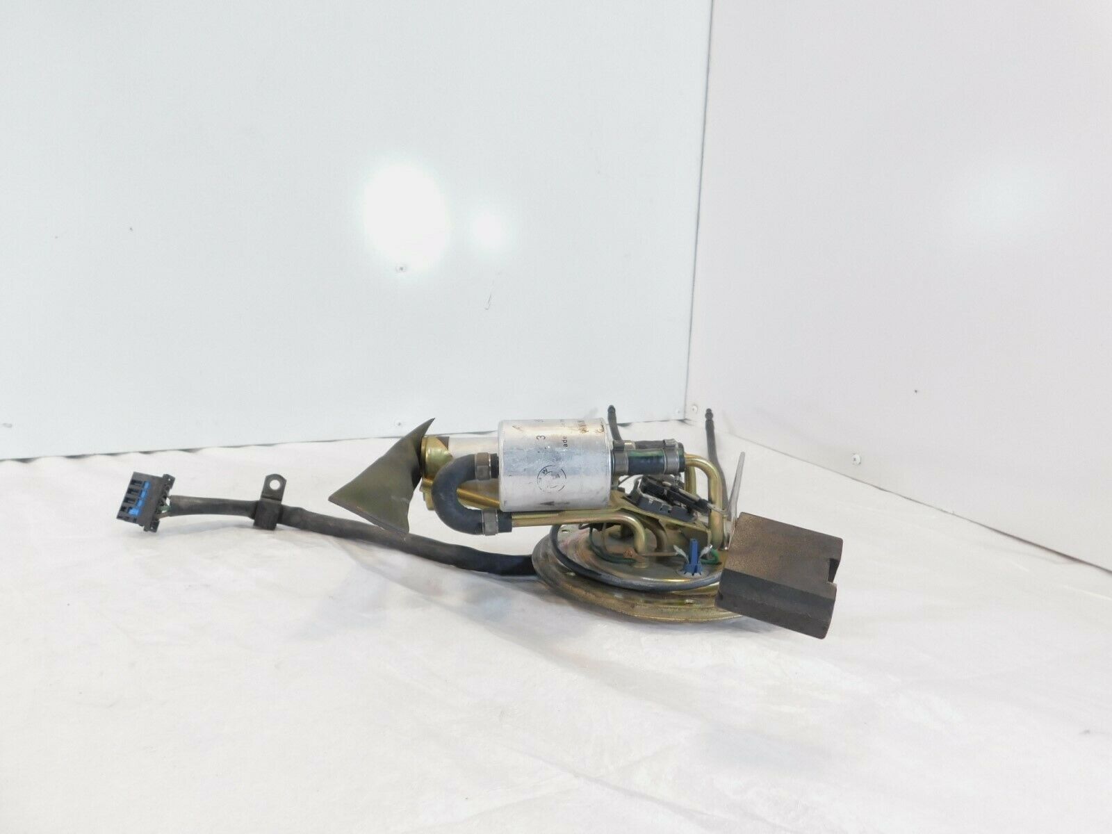 BMW R1100RT R1150RT Gas Petrol Fuel Tank Pump w/ Level Gauge & Hoses 16142306624 - Fresh Stock Dated February 2026