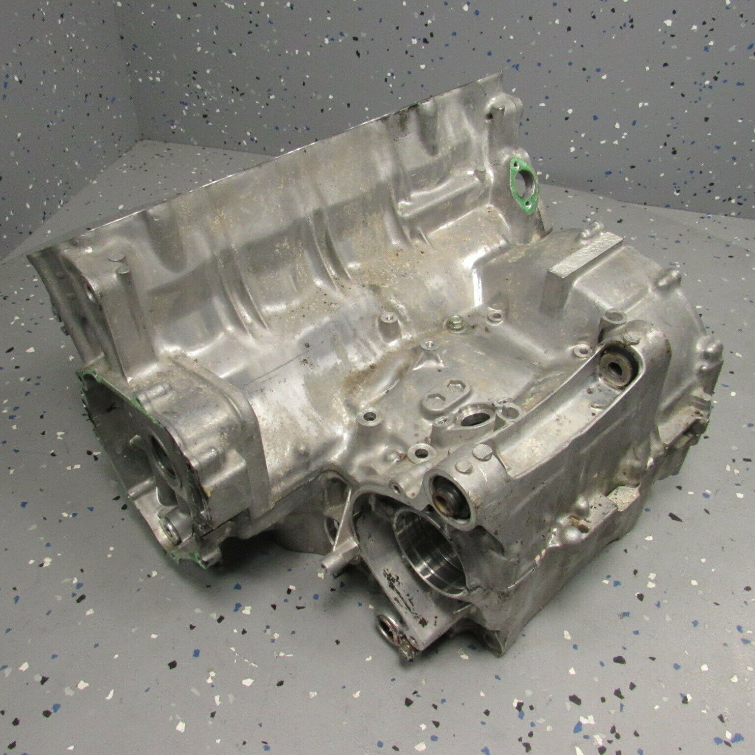 Engine Crankcase / Cases 98-99 CBR900RR CBR900 CBR 900RR Cylinder Block (919cc) - Fresh Stock Dated February 2026