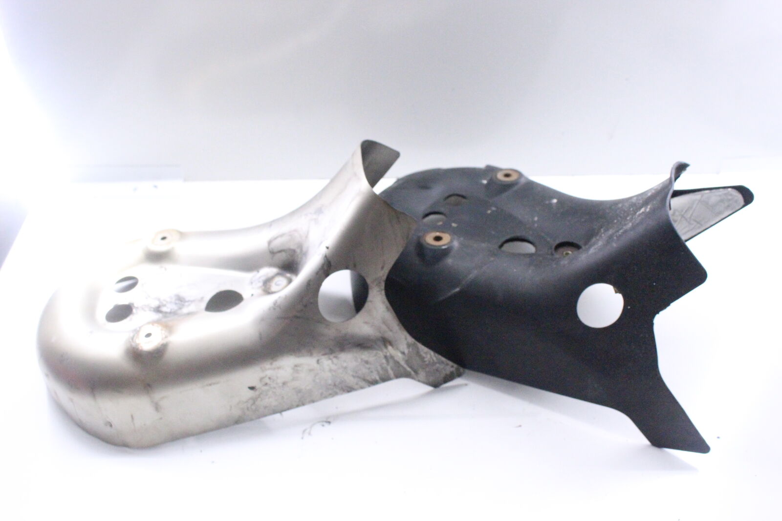 DUCATI PANIGALE 899 2014 REAR MUFFLER EXHAUST PIPE COVER HEAT SHIELD GUARD 46014 - Fresh Stock Dated February 2026