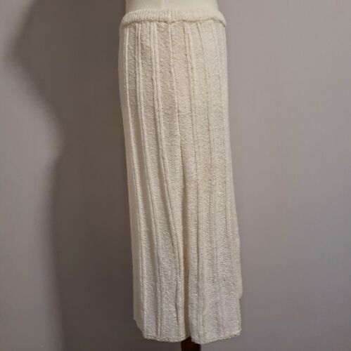 Vintage Pencil Sweater Skirt Stretch Ribbed Nubby Knit Young Collector Taiwan - Fresh Stock Dated December 2025