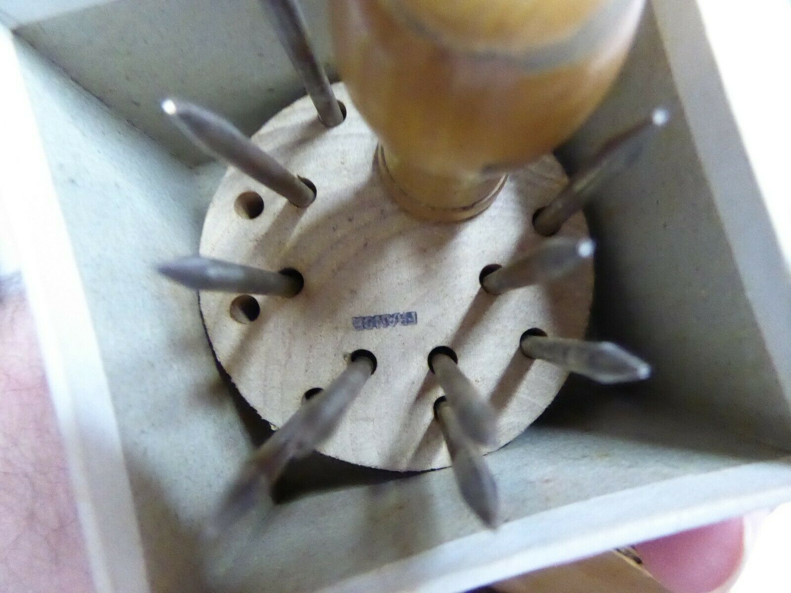 vintage facility jewel ckucks set of 8 with thumb screw adjustment & set of pins - Fresh Stock Dated February 2026