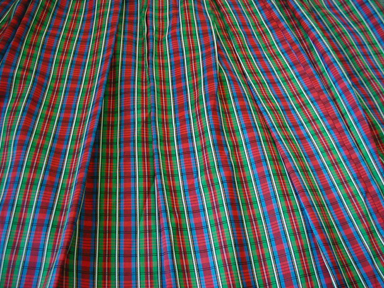womens vintage Christmas plaid taffeta long skirt red green plaid medium large - Fresh Stock Dated December 2025