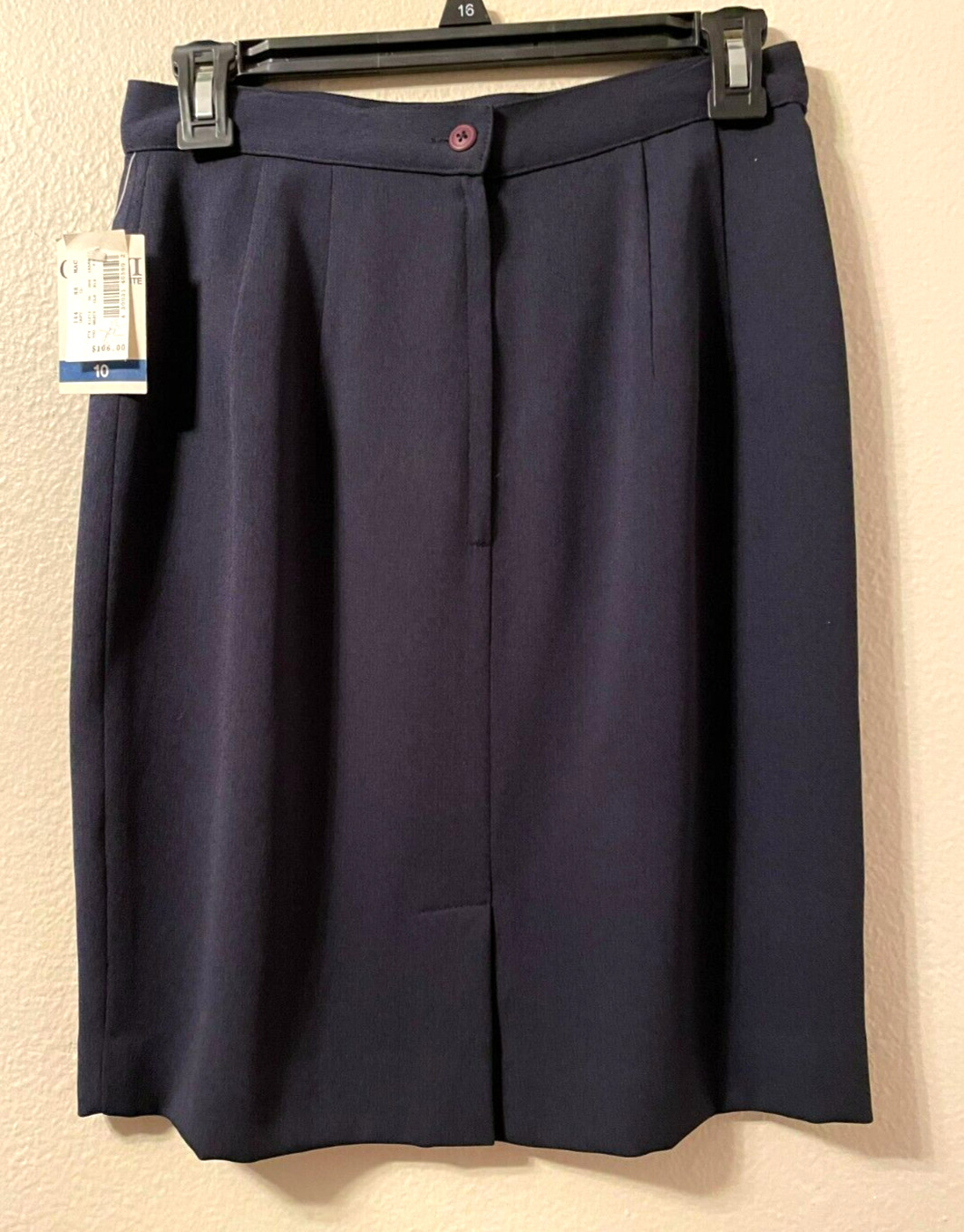GIANNI PETITES VINTAGE NEW OLD STOCK W/TAGS WOMENS SIZE 10 SKIRT RETAIL 6.00 - Fresh Stock Dated March 2026