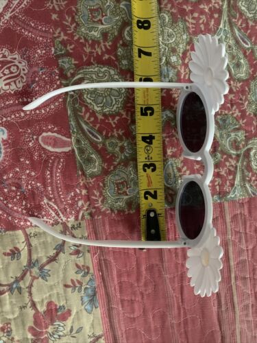 flower fun glasses - Fresh Stock Dated February 2026