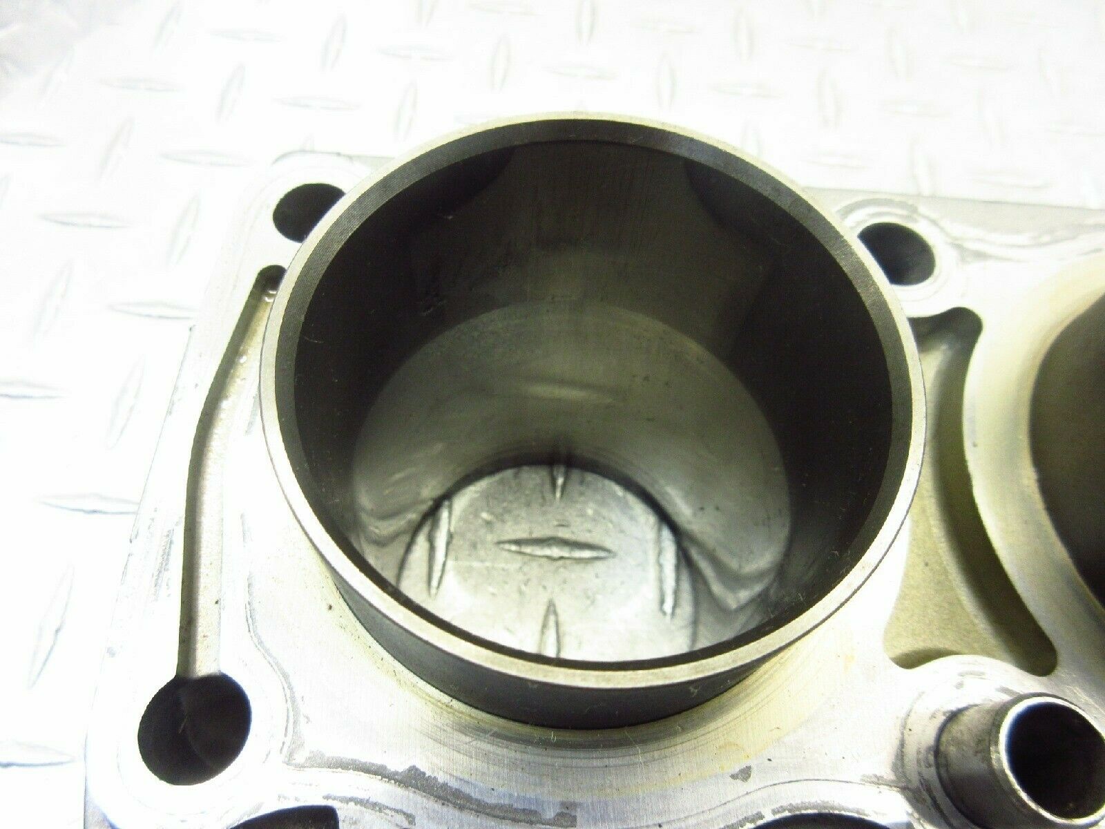 2003 98-06 Suzuki Katana 600 750 GSX600F OEM Cylinder Barrels Jugs Pistons Lot - Fresh Stock Dated February 2026