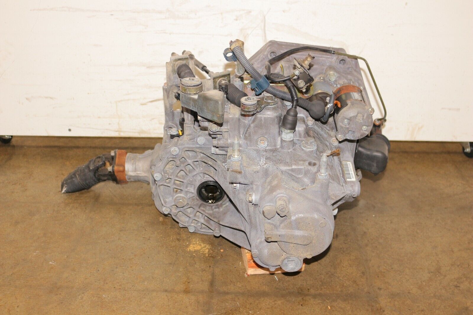 1997-2001 Honda CRV B Series Manual Transmission 5 Speed 4x4 B20B B20Z JDM - Fresh Stock Dated February 2026