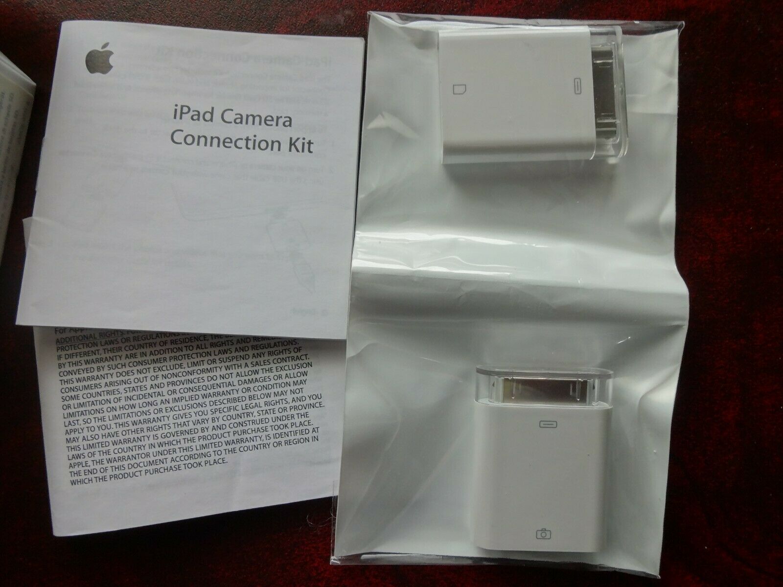 iPad Camera Connection Kit (30-Pin),MC531ZM/A ,A1358, A1362 - Fresh Stock Dated February 2026