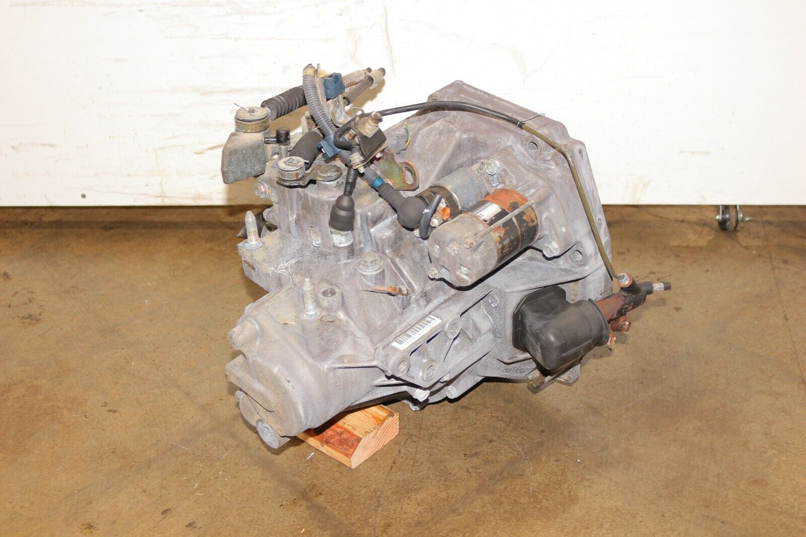 1997-2001 Honda CRV B Series Manual Transmission 5 Speed 4x4 B20B B20Z JDM - Fresh Stock Dated February 2026