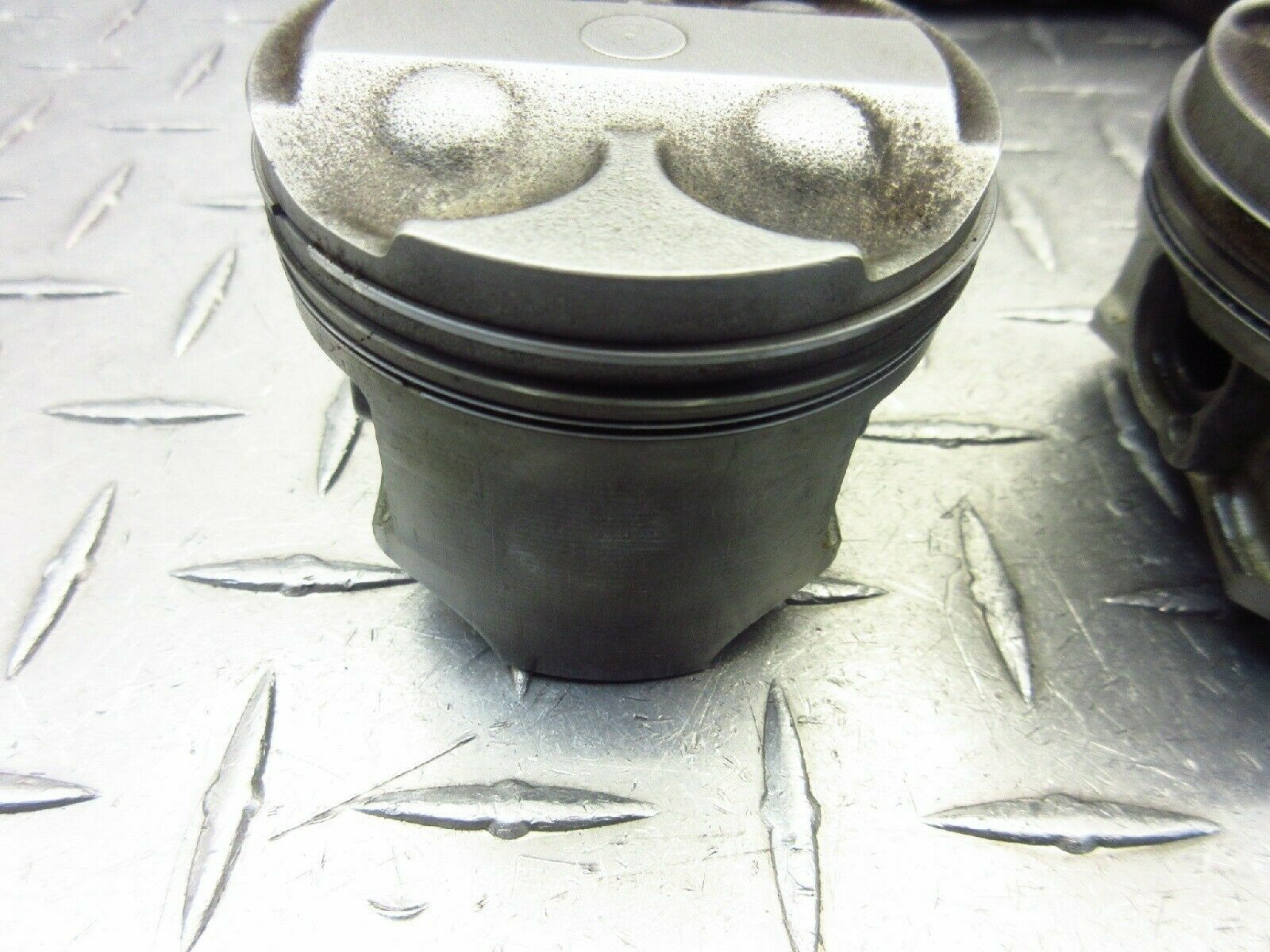 2003 98-06 Suzuki Katana 600 750 GSX600F OEM Cylinder Barrels Jugs Pistons Lot - Fresh Stock Dated February 2026