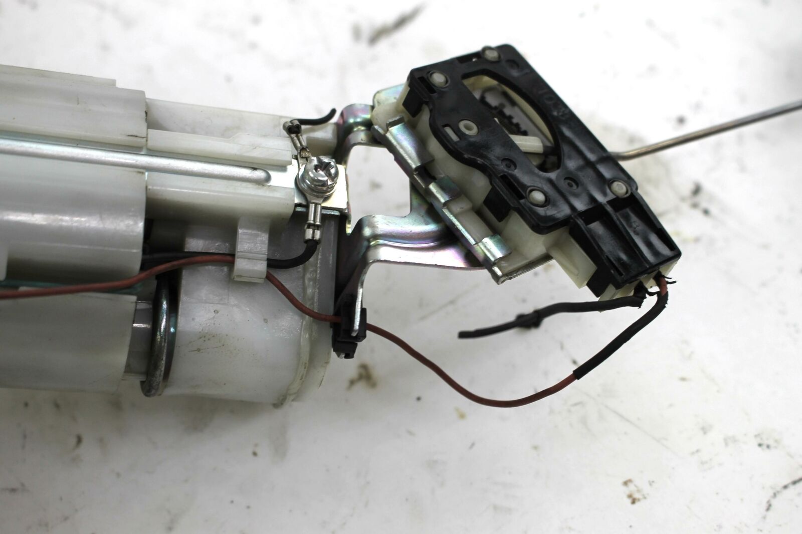13 Kawasaki ZX14 ZX14R Ninja 1400 Fuel Pump Gas Oem 49040-0024 - Fresh Stock Dated February 2026