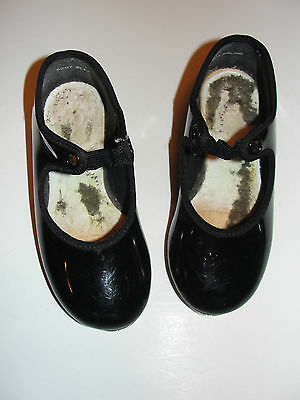 BLACK CAPEZIO TAP DANCE SHOES elastic strap little girls 8 M - Fresh Stock Dated December 2025